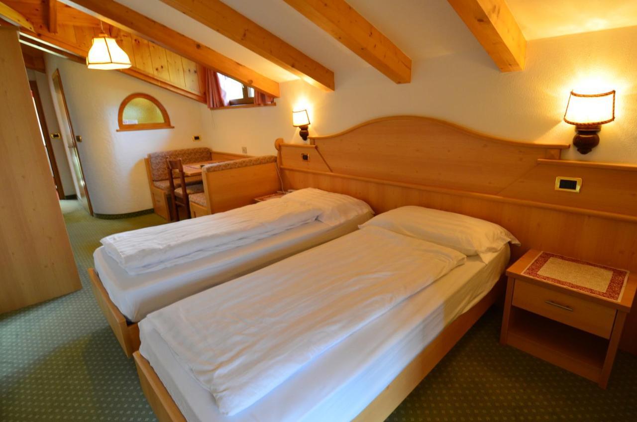Triple Room,1330514318:JPEG